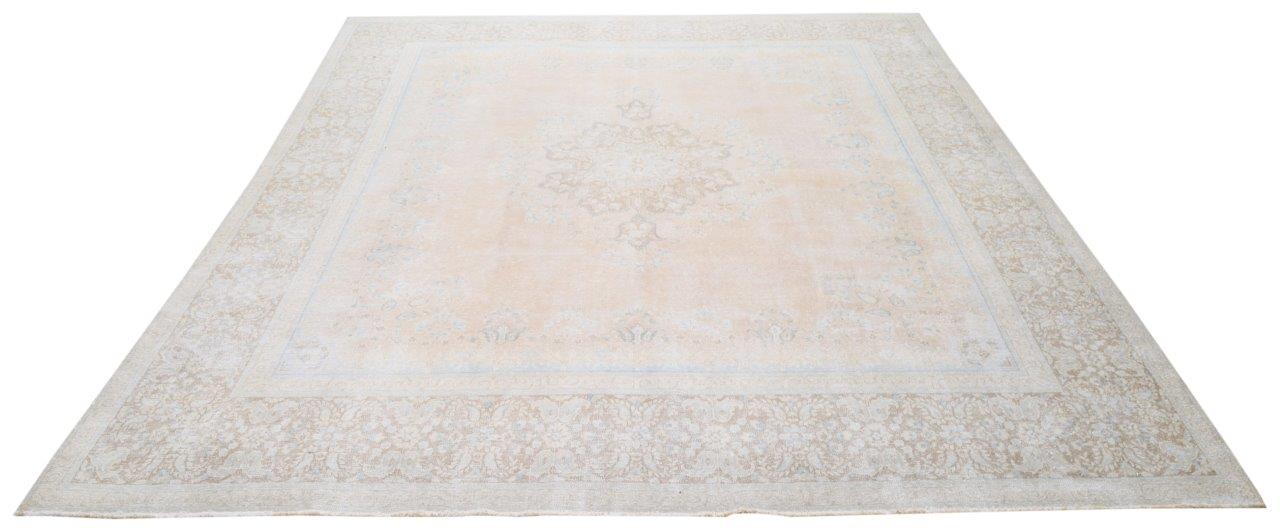 Turkish Rug – 9 ft 4” x 12 ft 3” - Trouvaille Imports