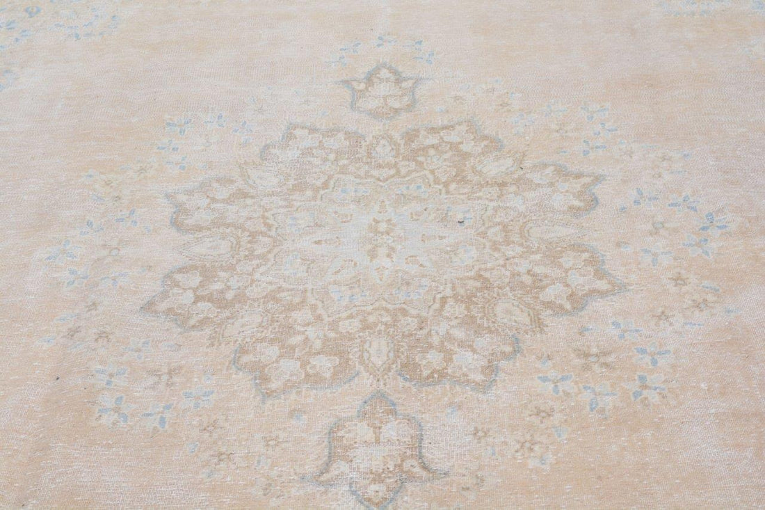 Turkish Rug – 9 ft 4” x 12 ft 3” - Trouvaille Imports