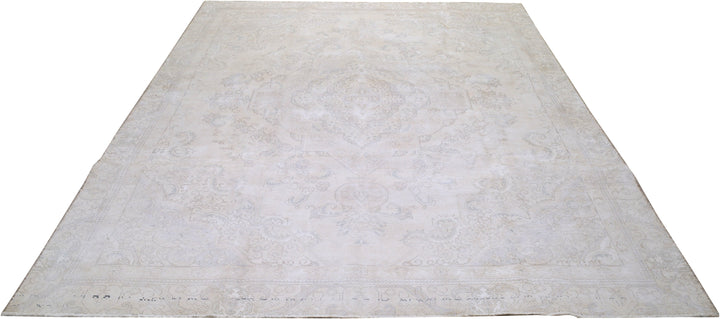 Turkish Rug – 8 ft 7” x 12 ft - Trouvaille Imports