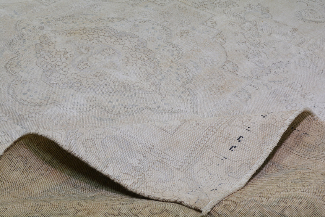 Turkish Rug – 8 ft 7” x 12 ft - Trouvaille Imports