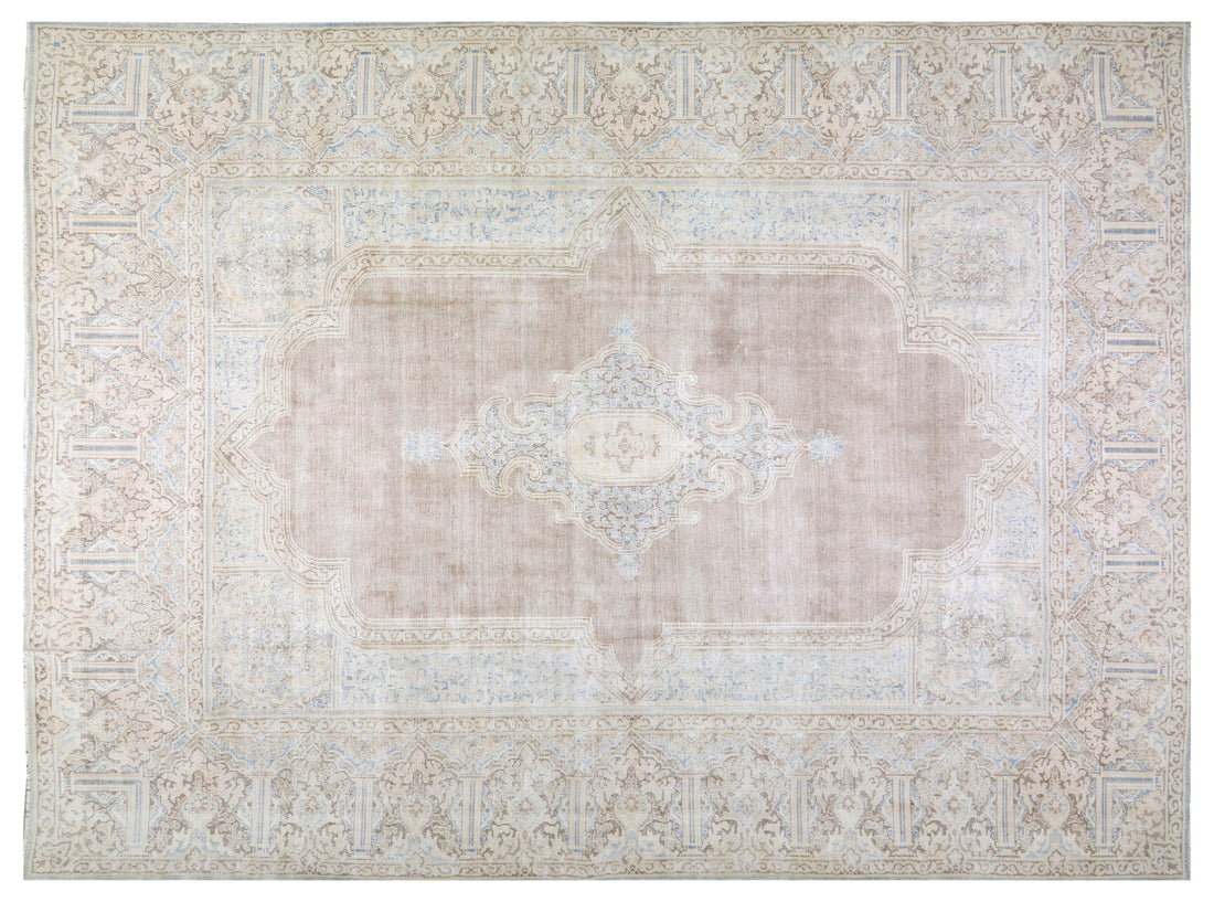 Turkish Rug – 9 ft 5” x 12 ft 10” - Trouvaille Imports