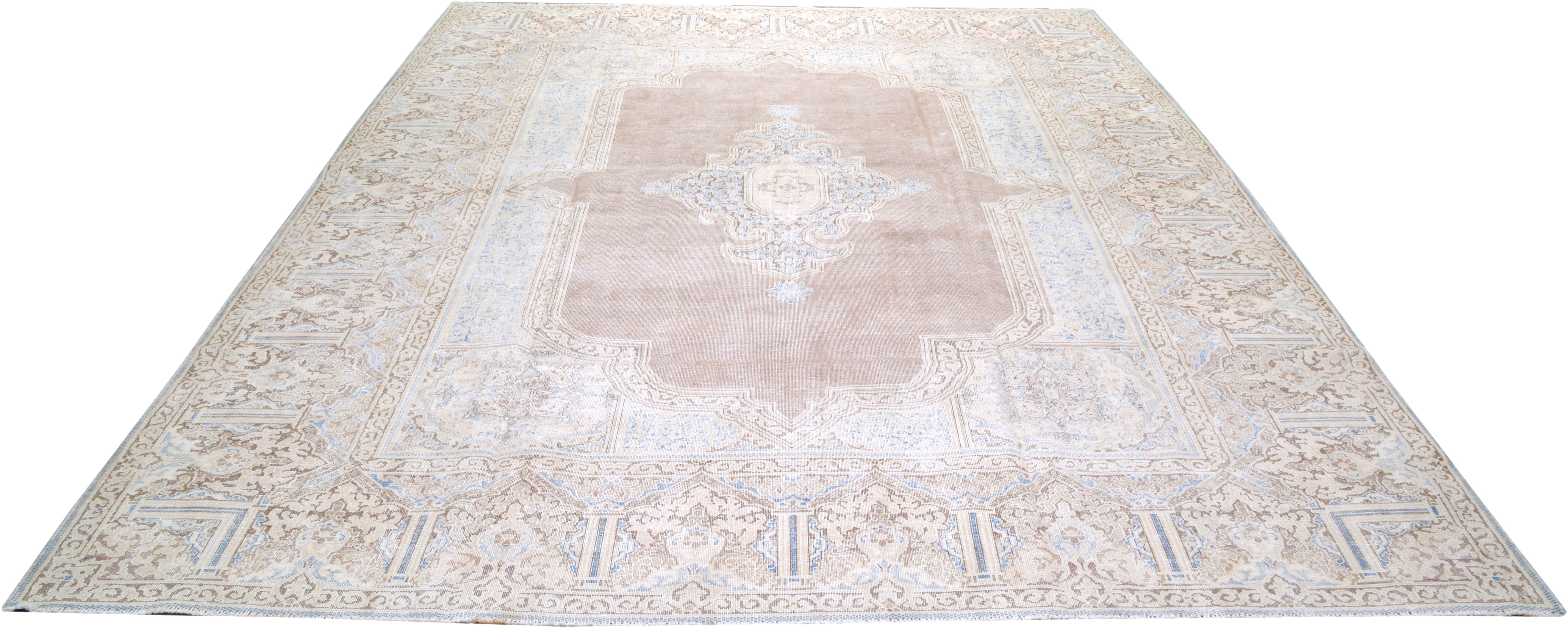 Turkish Rug – 9 ft 5” x 12 ft 10” - Trouvaille Imports