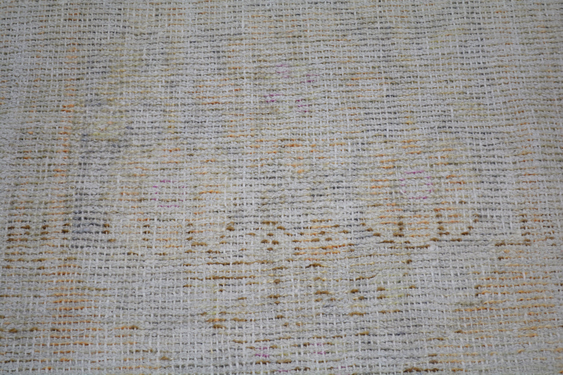 Turkish Rug – 2 ft 6” x 8 ft - Trouvaille Imports