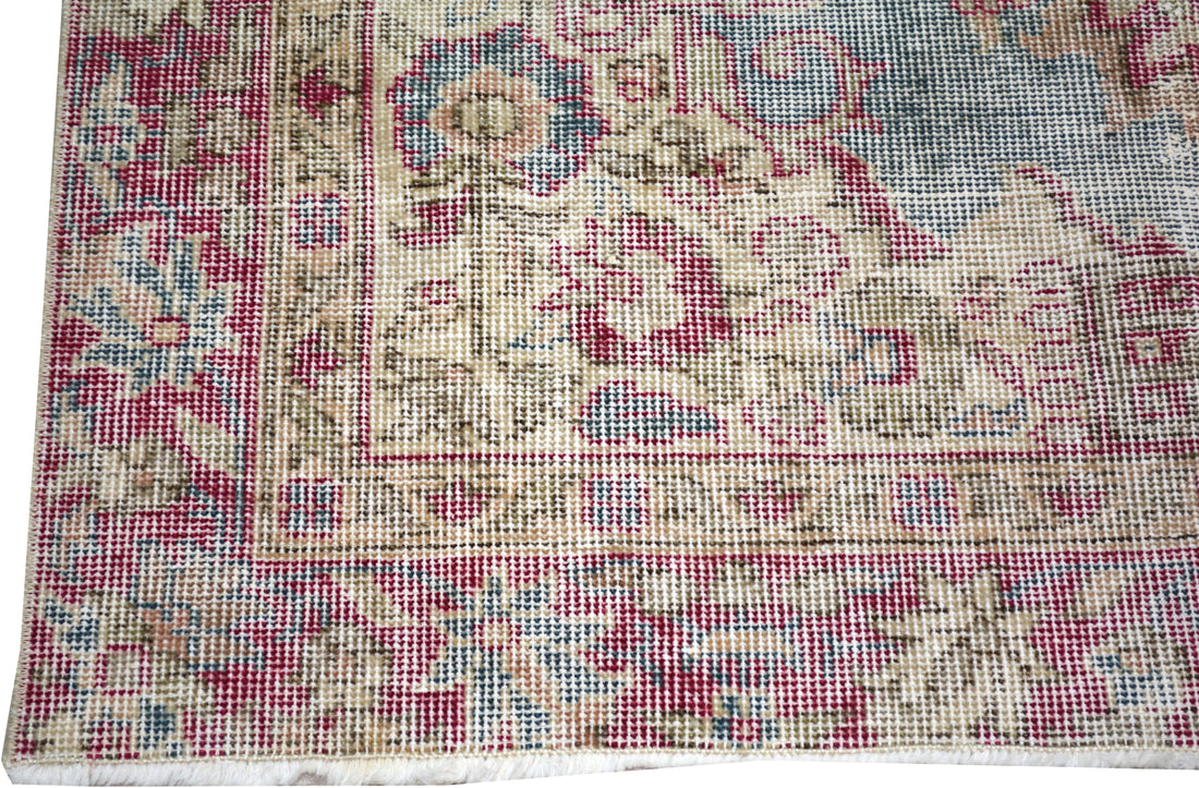 Turkish Rug – 3 ft 5” x 6 ft 4” - Trouvaille Imports