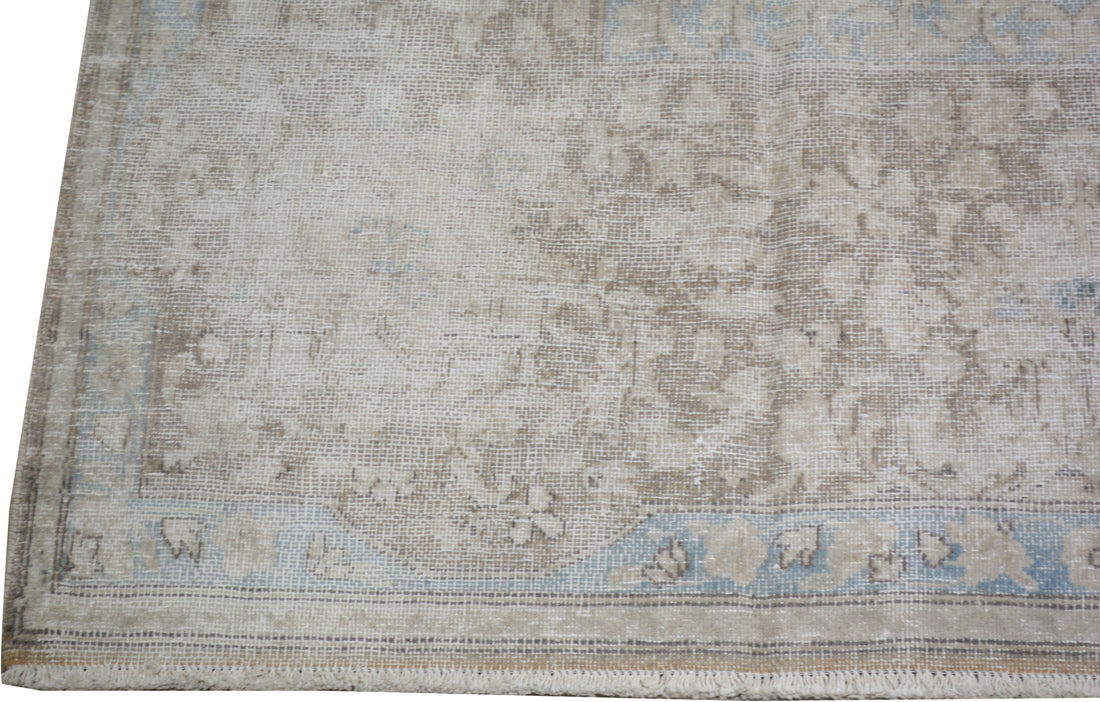 Turkish Rug – 8 ft 6” x 11 ft 4” - Trouvaille Imports