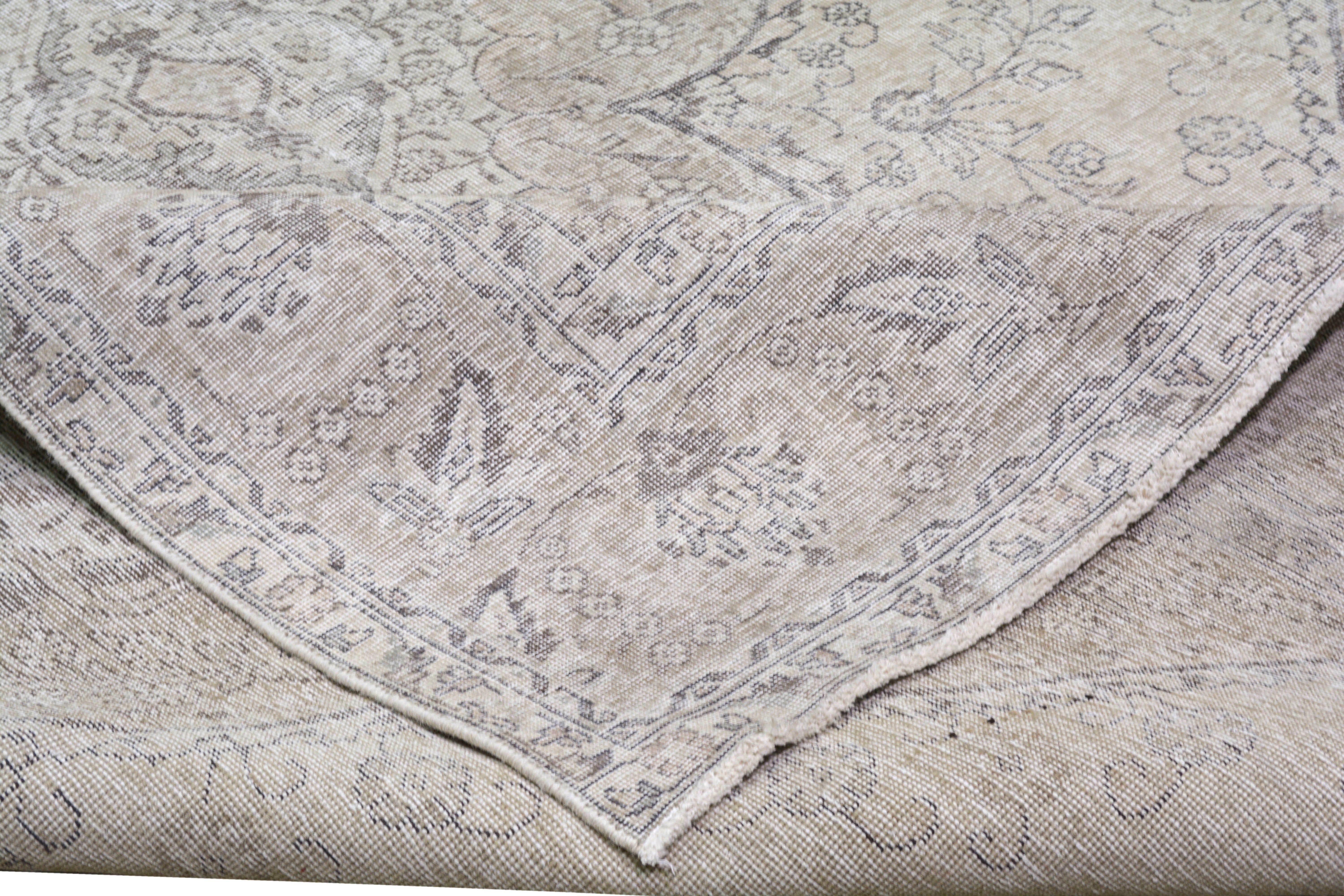 Turkish Rug – 8 ft x 11 ft - Trouvaille Imports