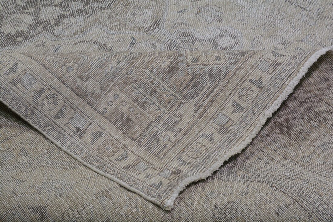 Turkish Rug – 9 ft 4” x 12 ft 4” - Trouvaille Imports