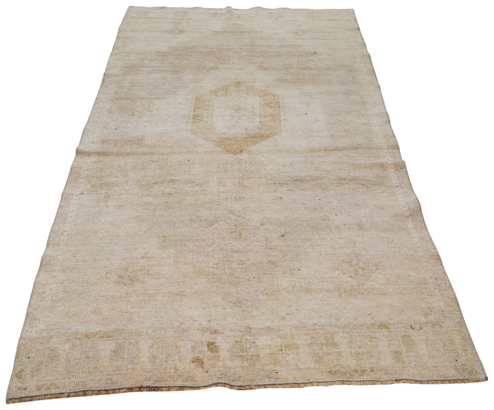 Turkish Rug – 4 ft x 8 ft - Trouvaille Imports