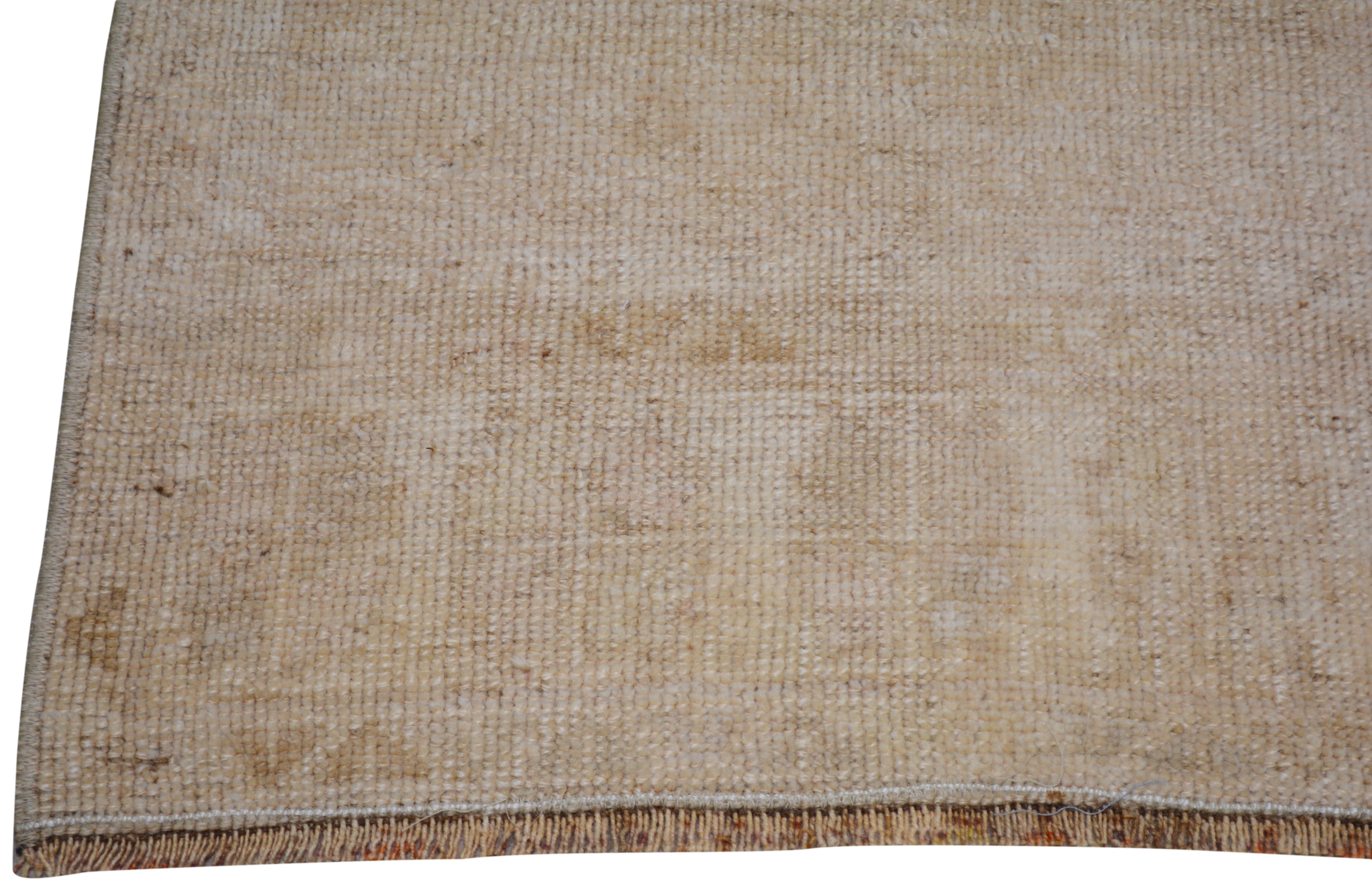 Turkish Rug – 4 ft x 8 ft - Trouvaille Imports