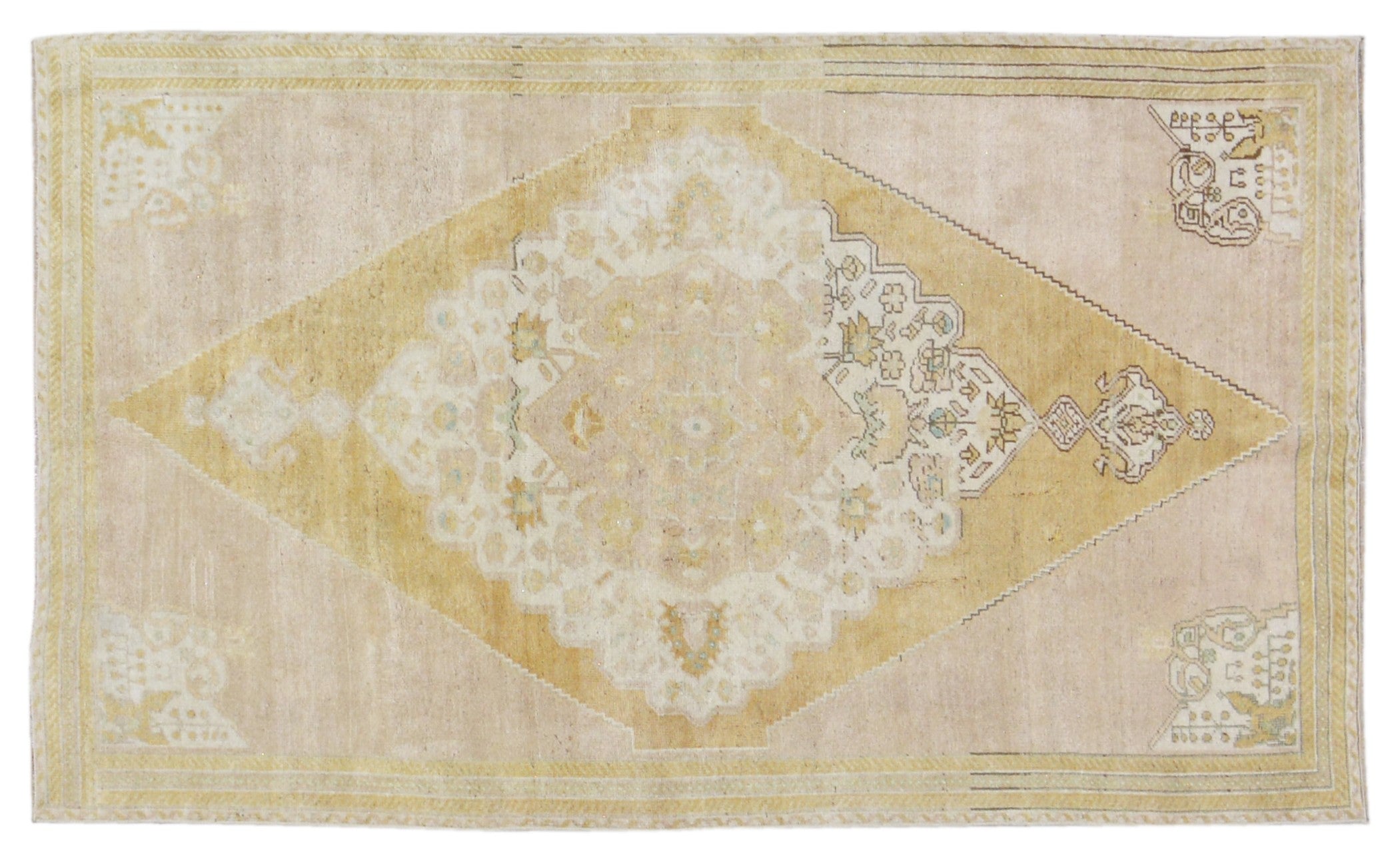 Turkish Rug – 4 ft x 6 ft 9” - Trouvaille Imports