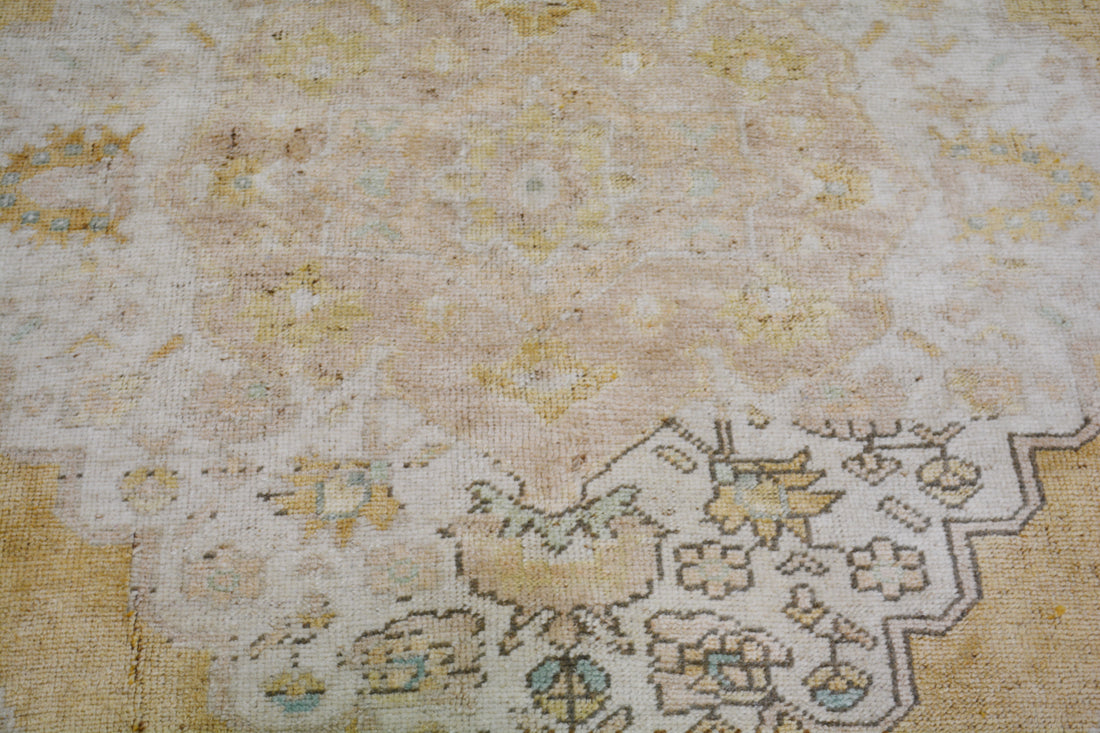 Turkish Rug – 4 ft x 6 ft 9” - Trouvaille Imports