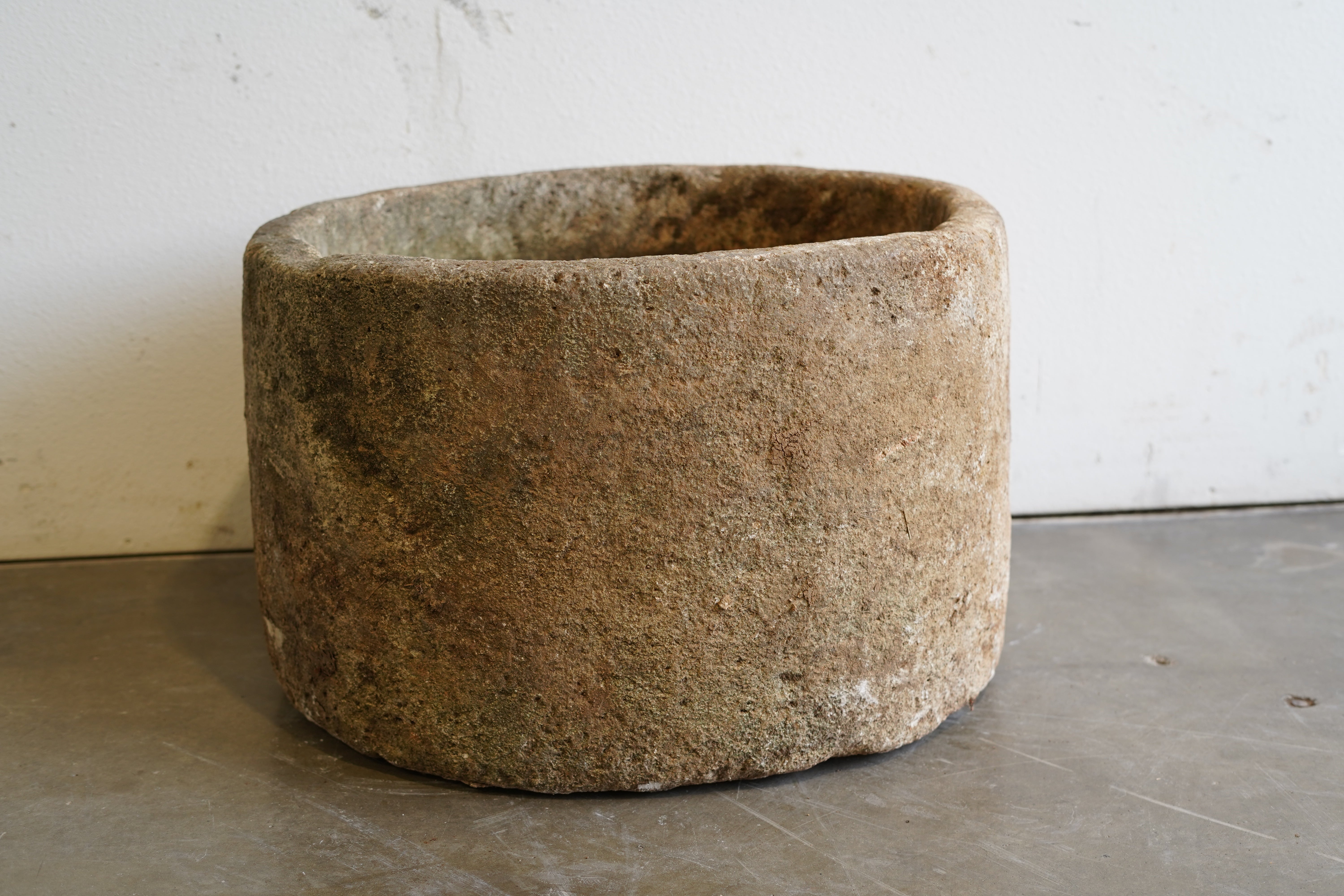 backside of limestone