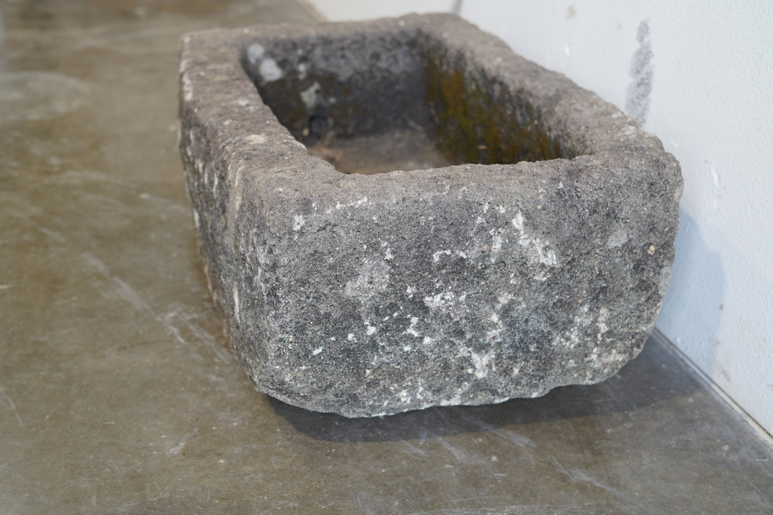 side view of Antique Limestone Trough
Hand-carved character and aging on the exterior.