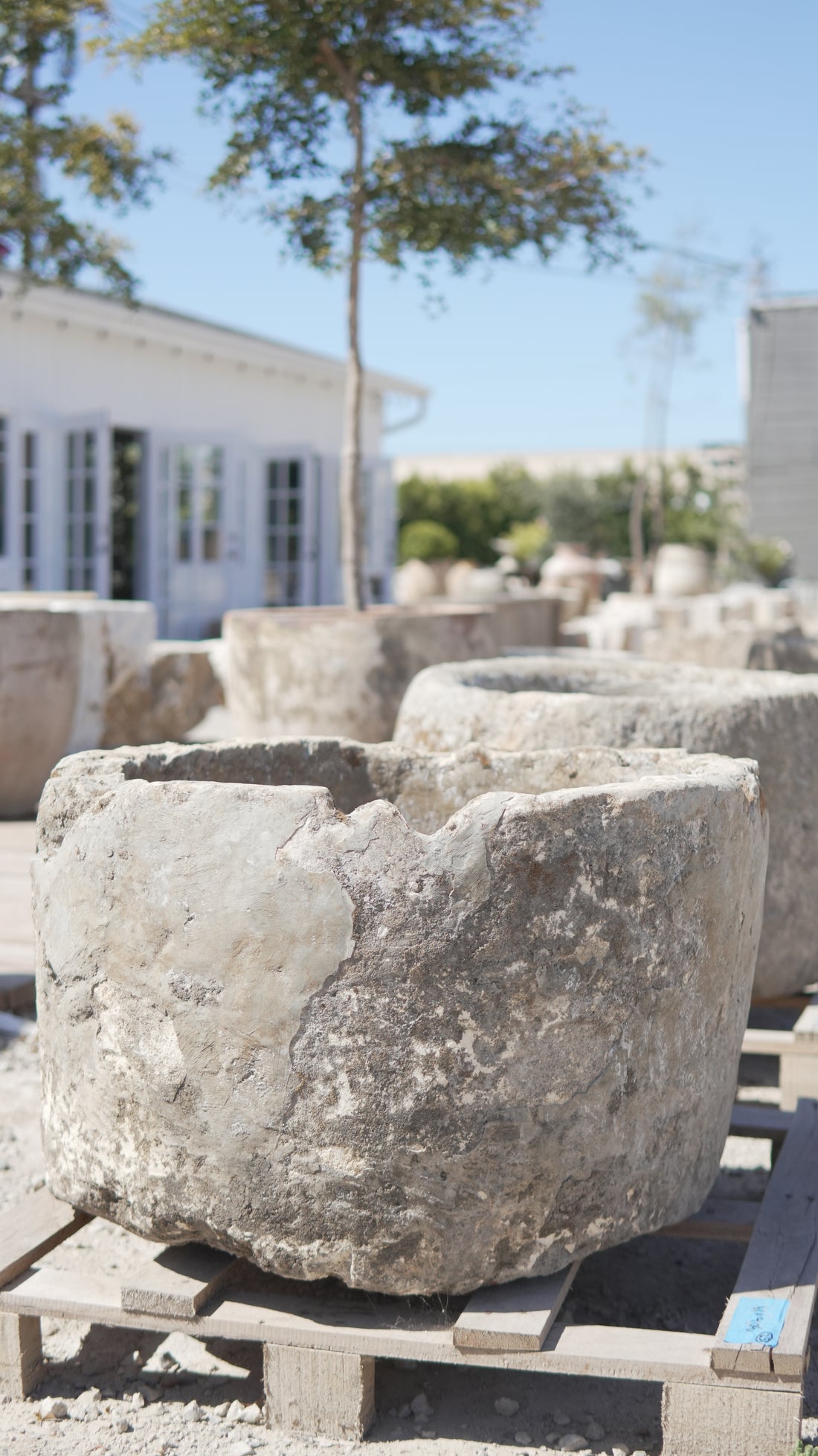 Antique Limestone Trough (19 Inches Height x 30.5 Inches Round)