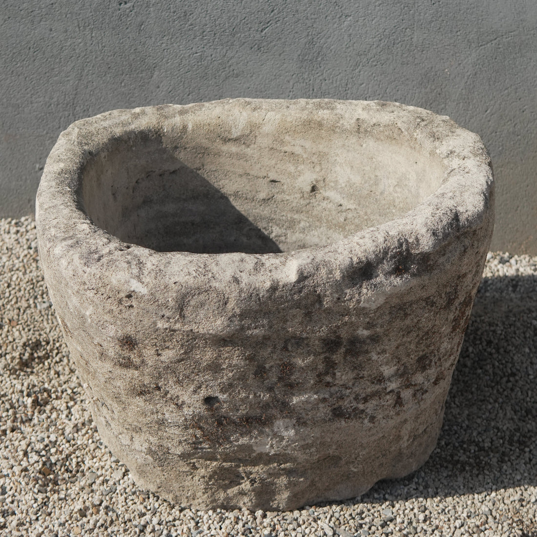 Vintage Limestone Round Trough - 27 Length x 24 Width x 16 Height - Trouvaille Imports