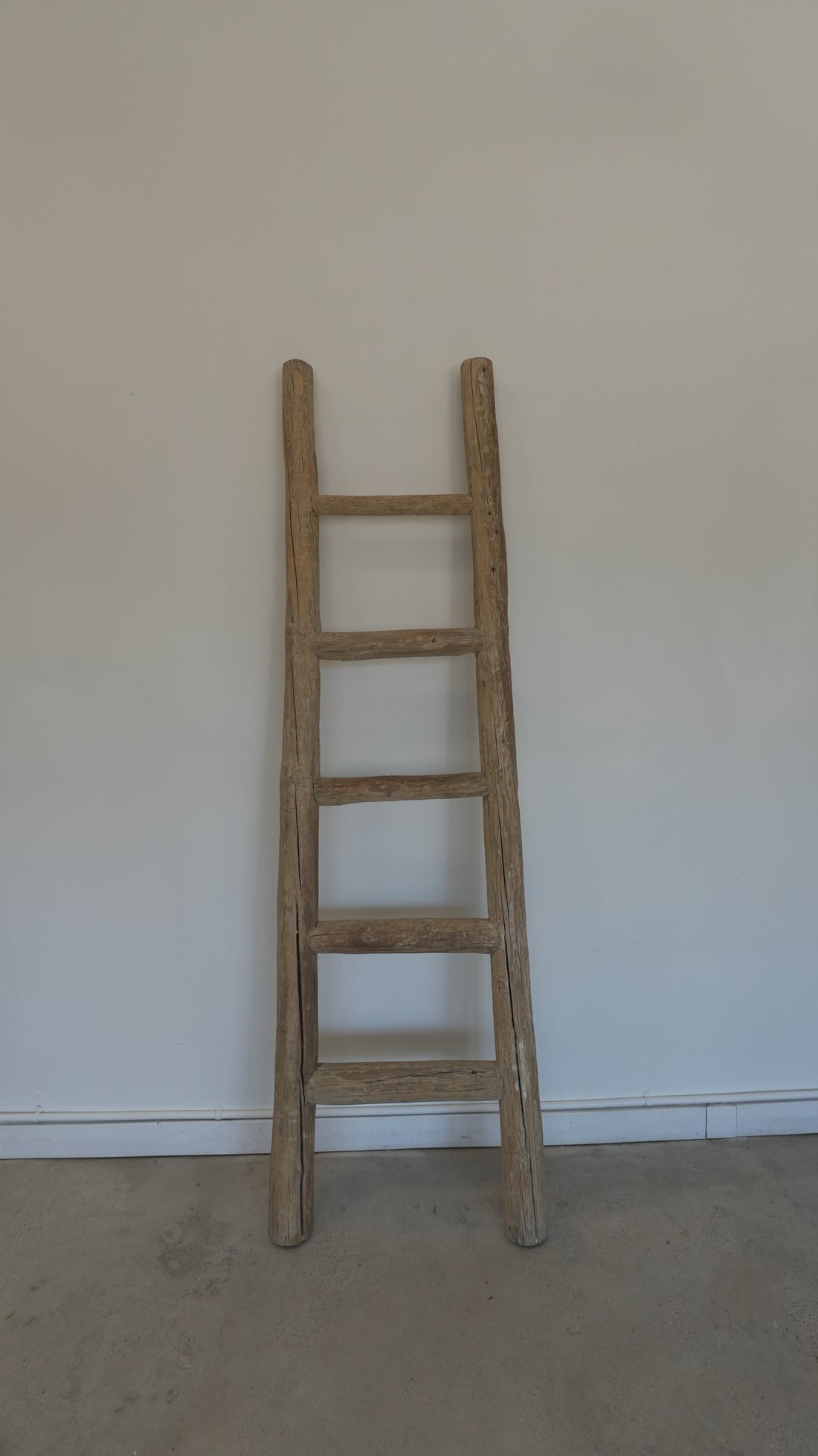 Elm Wood Ladder - Trouvaille Imports