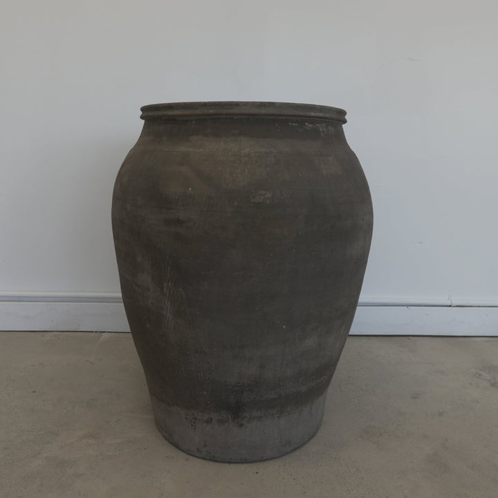 Chinese Water Pot - Trouvaille Imports