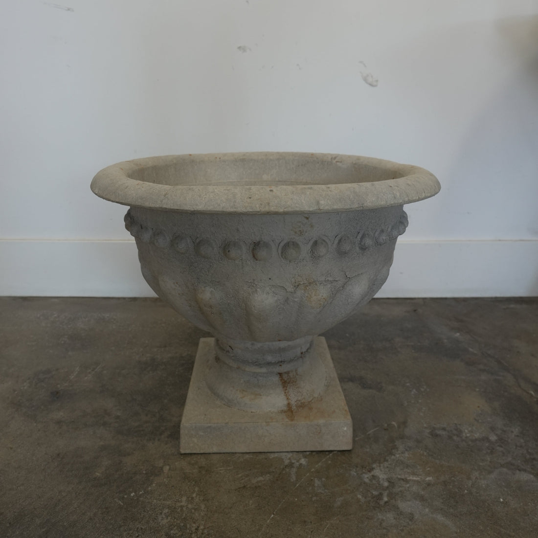 Vase (Large) - Trouvaille Imports