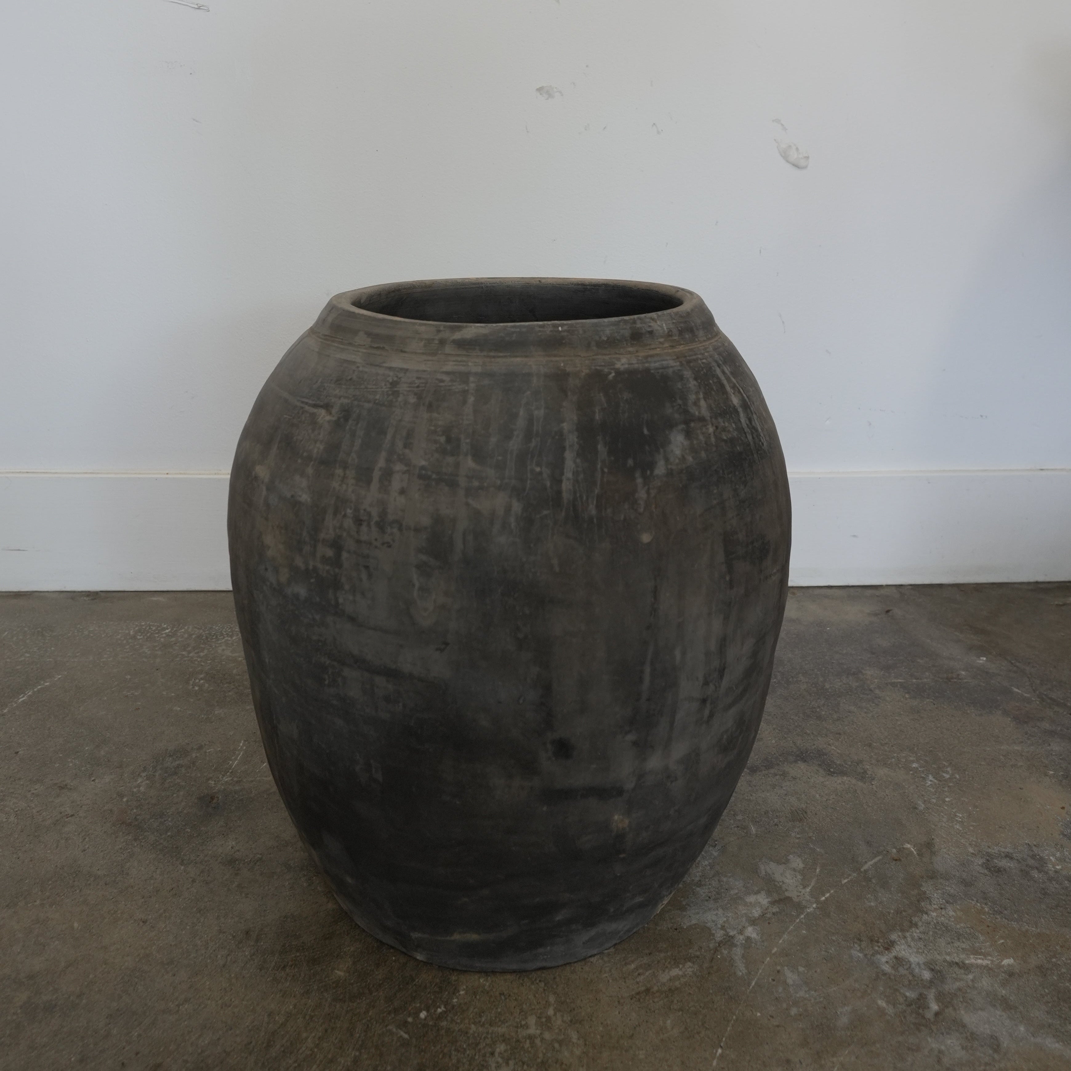 Chinese Water Pot (Large) - Trouvaille Imports