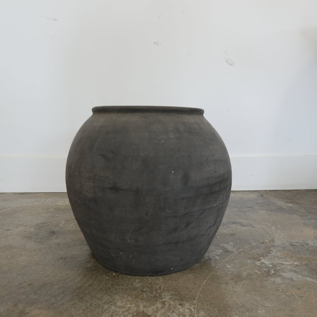 Chinese Water Pot - Trouvaille Imports
