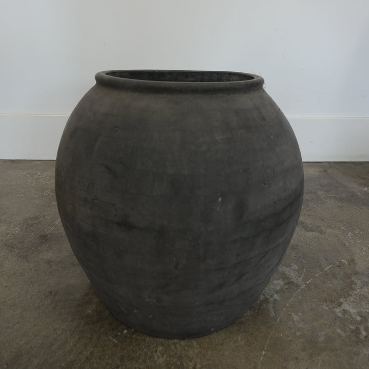 Chinese Water Pot - Trouvaille Imports