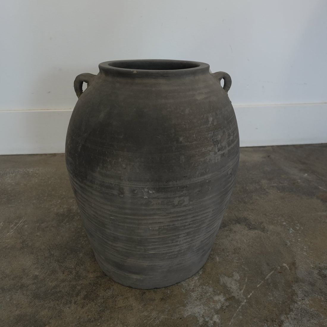 Chinese Water Pot - Trouvaille Imports