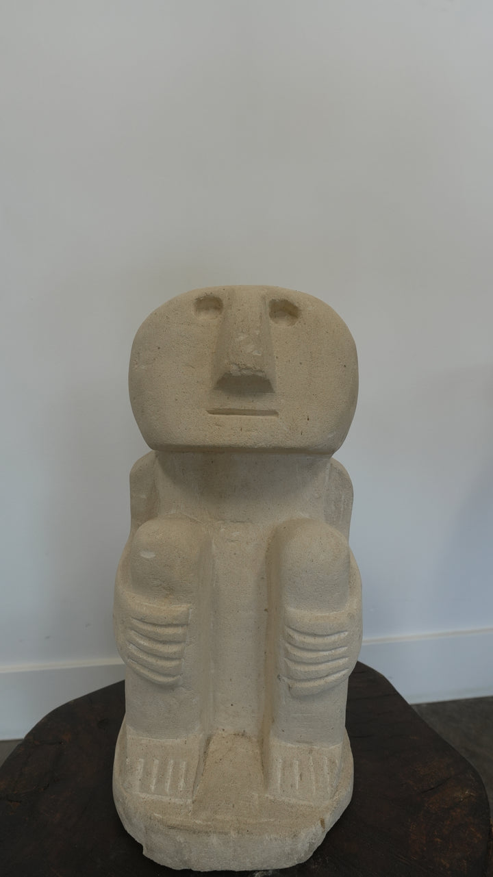 Vintage Statue (medium) - Trouvaille Imports