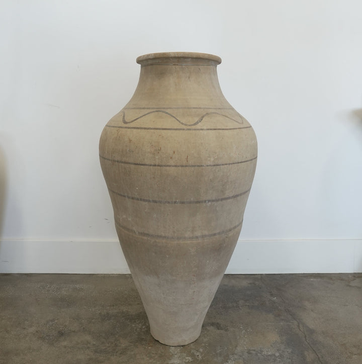 Vintage Vase (Large) - Trouvaille Imports