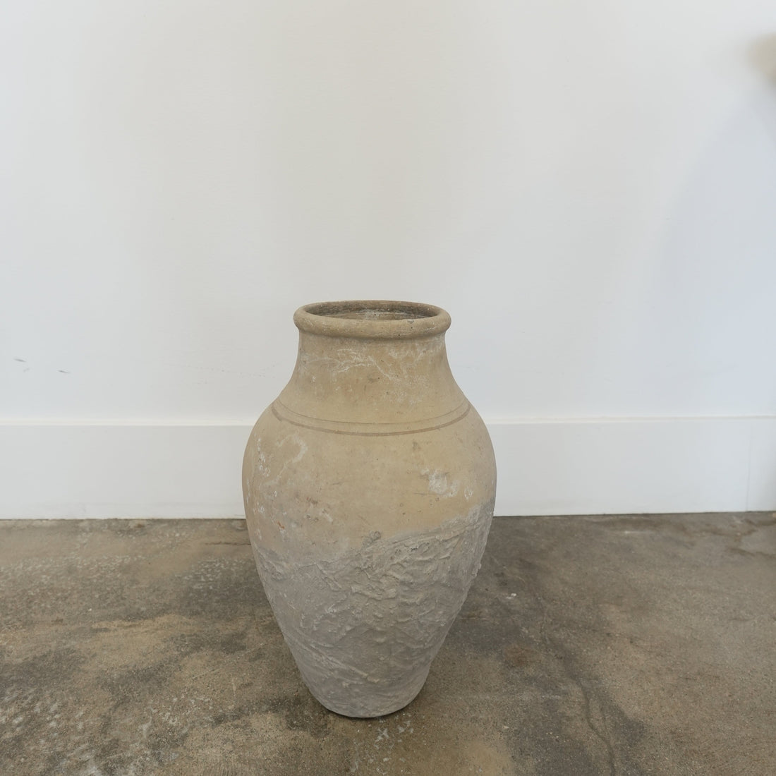 Vintage Avanos Vase (medium) - Trouvaille Imports