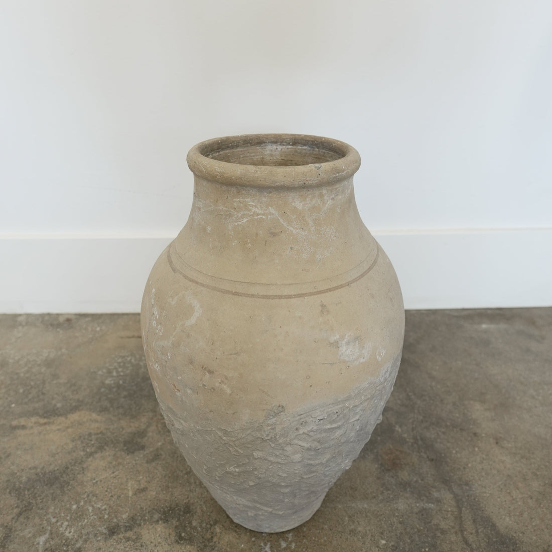 Vintage Avanos Vase (medium) - Trouvaille Imports