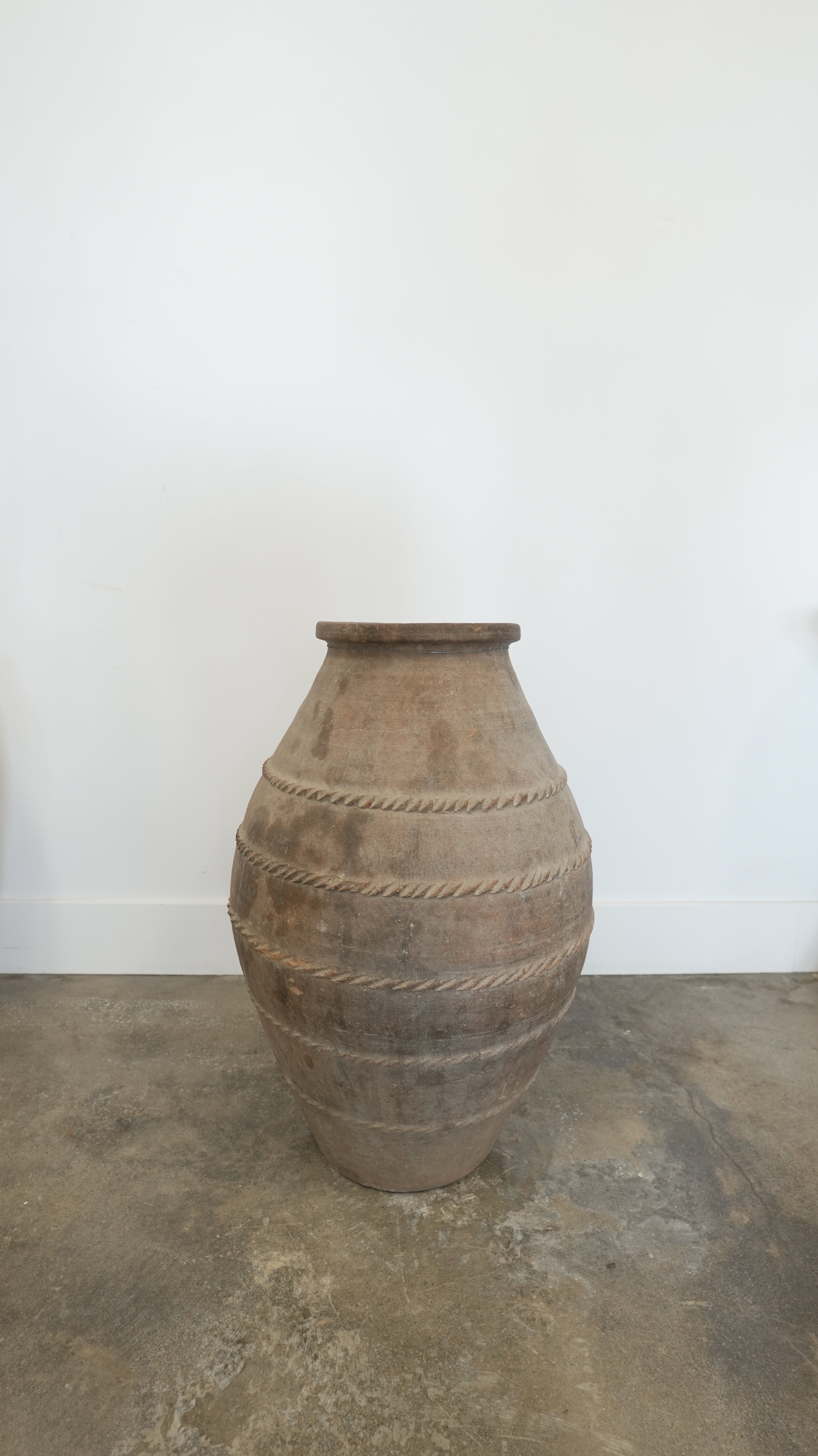 Vintage Pottery Vase - Trouvaille Imports