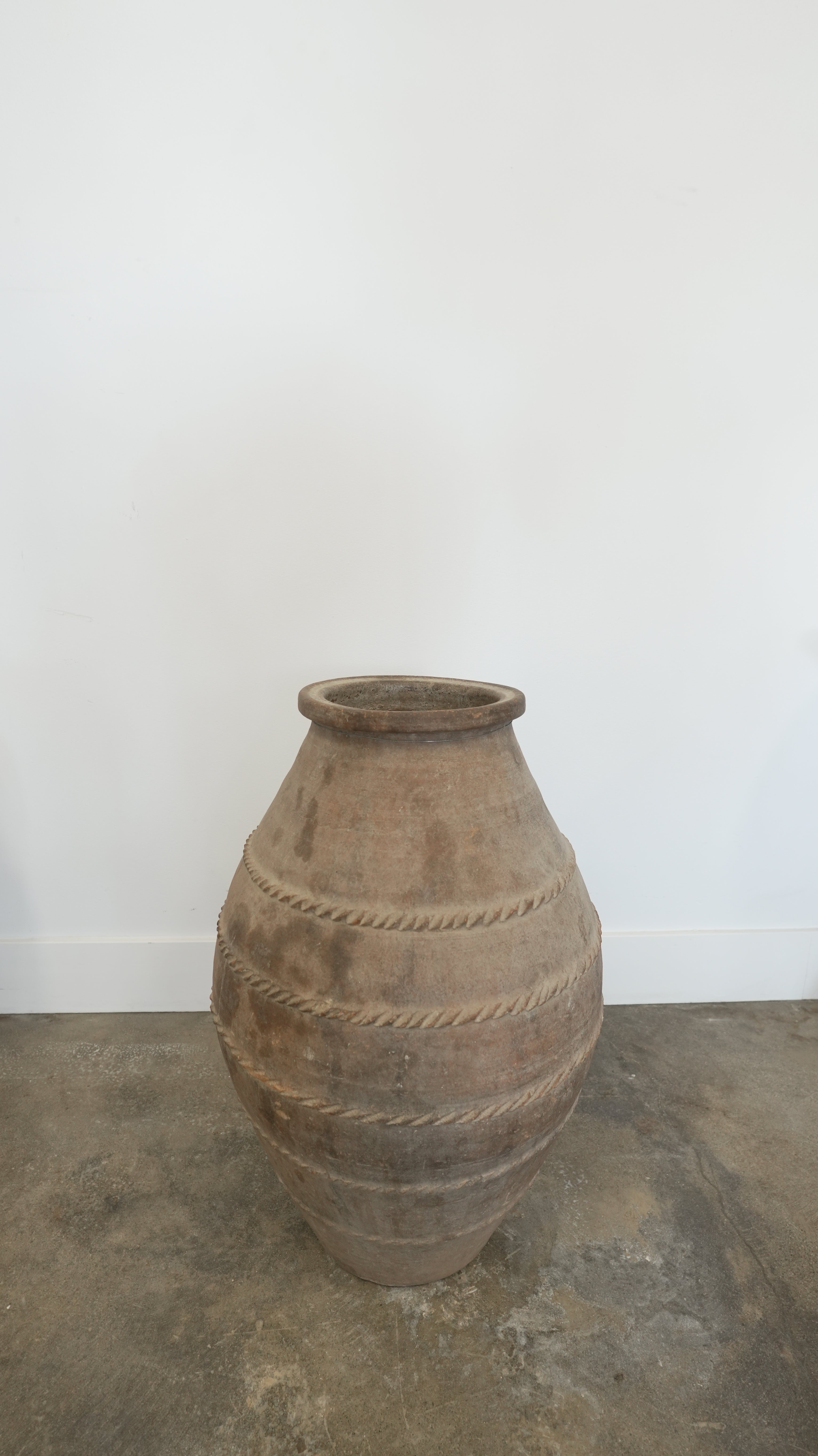 Vintage Pottery Vase - Trouvaille Imports