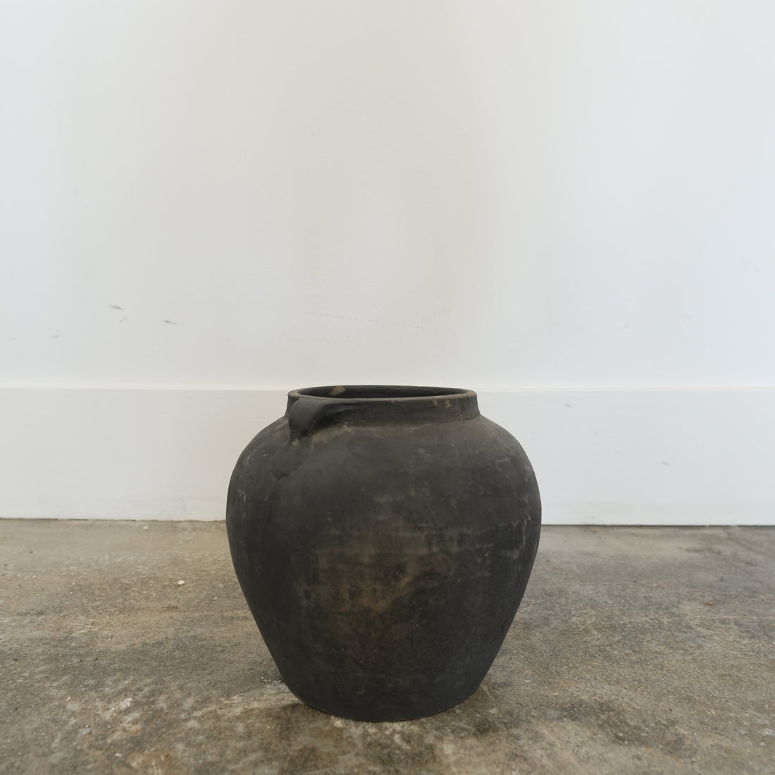 Asian Water Pot (small) - Trouvaille Imports