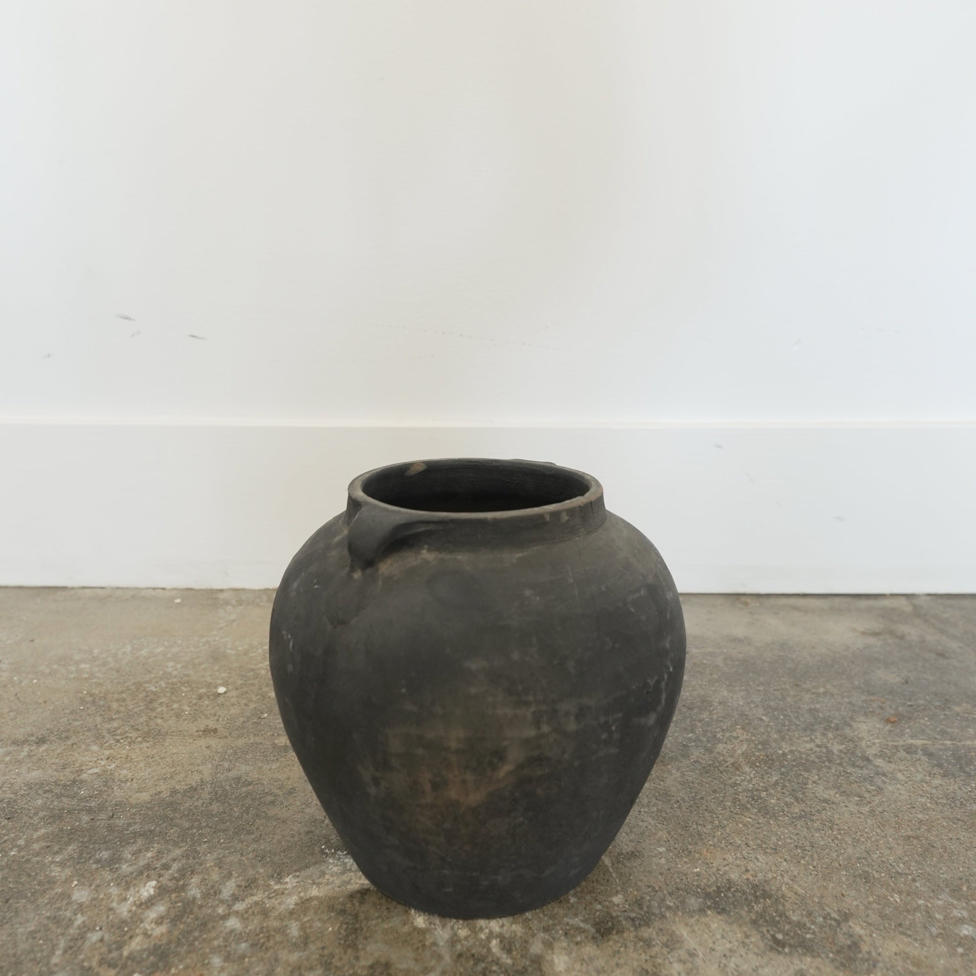 Asian Water Pot (small) - Trouvaille Imports