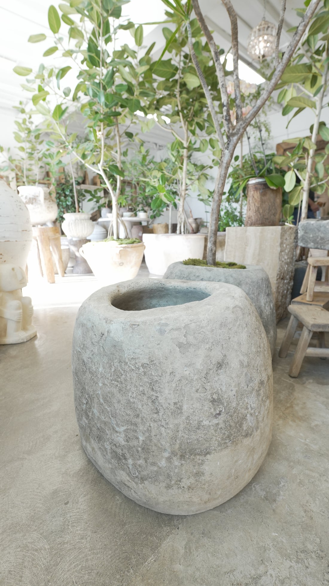 Vintage Limestone Planter - Trouvaille Imports