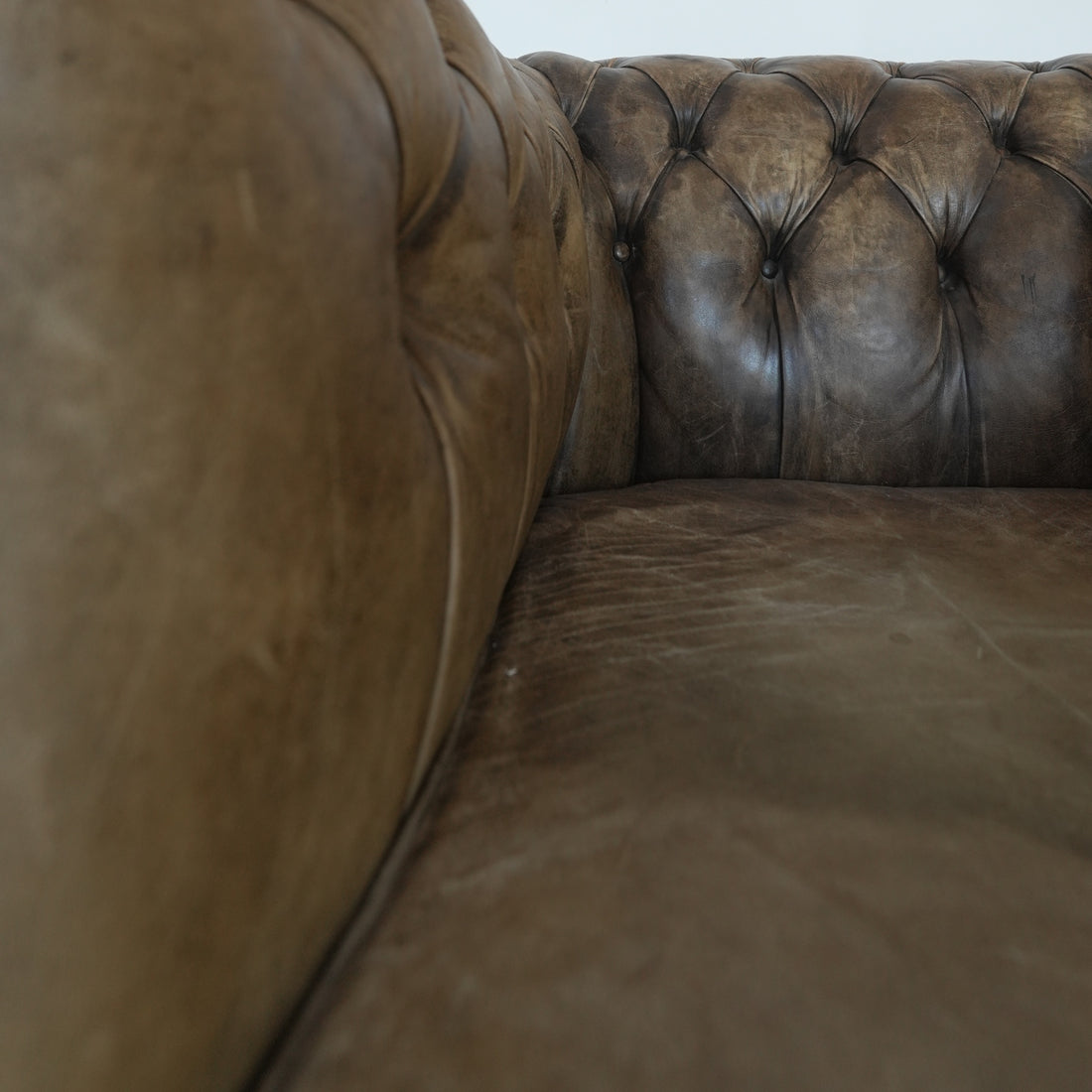 Vintage Chesterfield Leather Chair Set