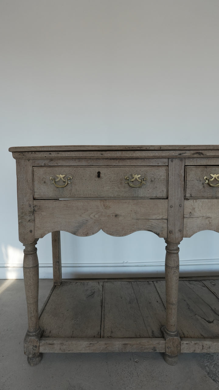 English 17th Century Antique Oak Serving Table - Trouvaille Imports