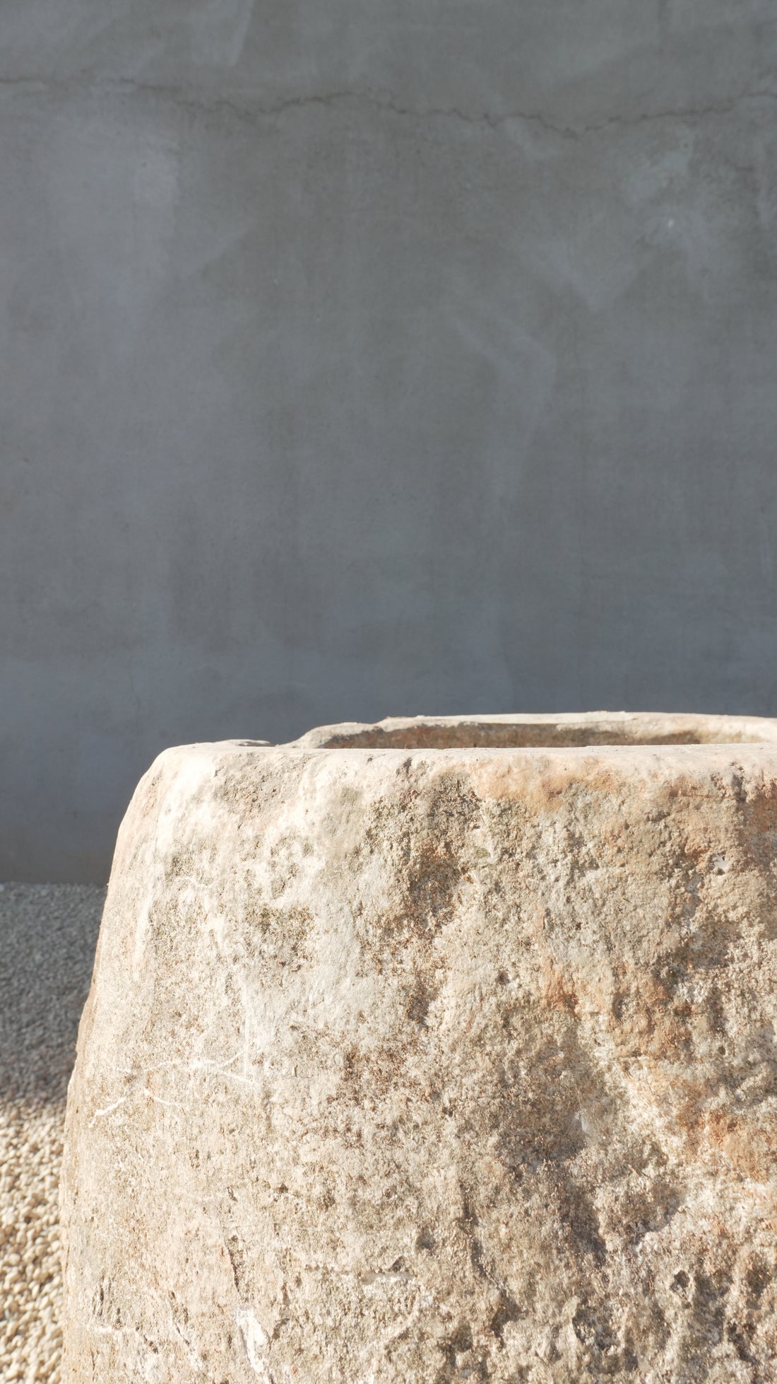 Limestone Round Trough