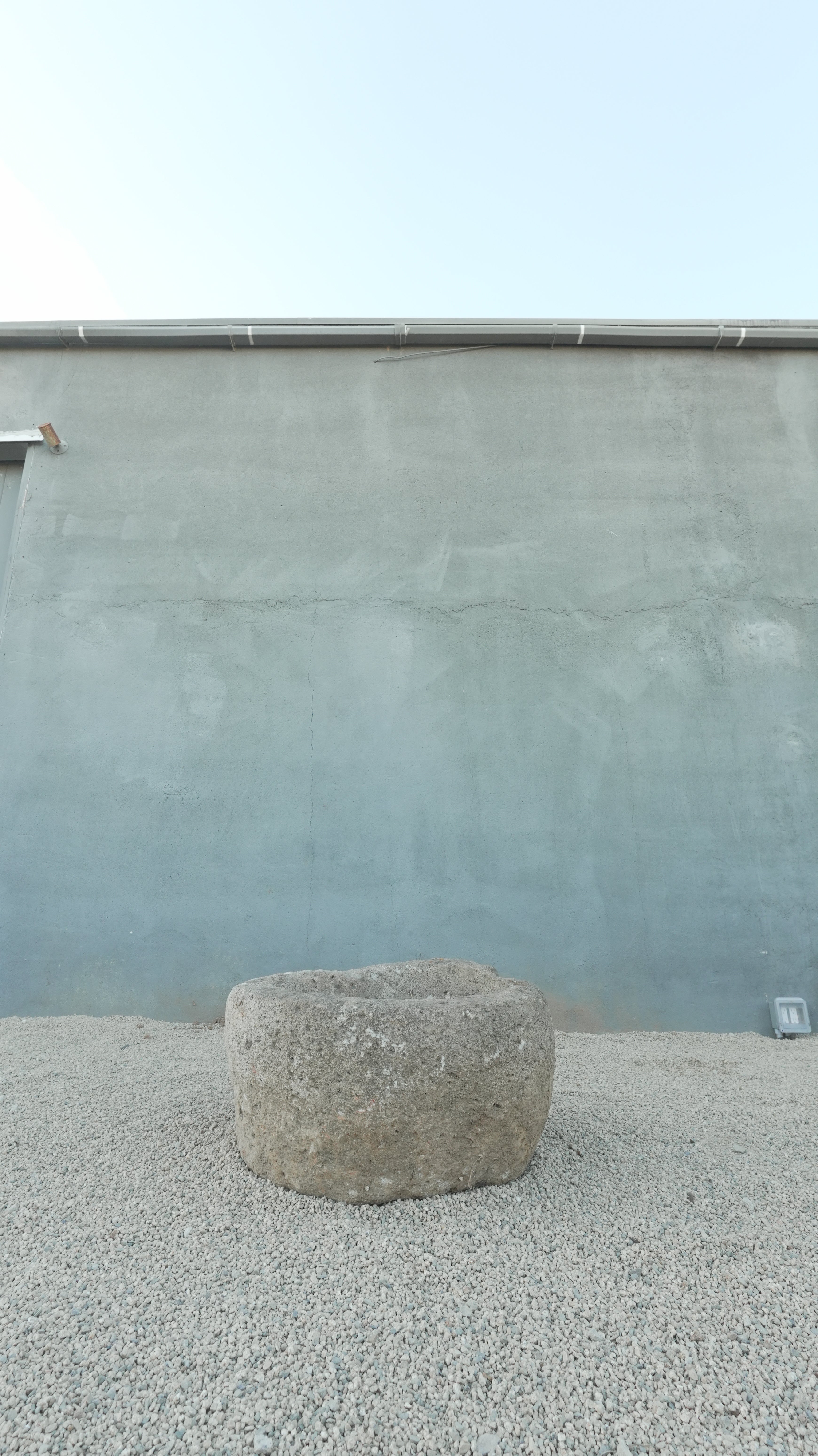 Limestone Round Trough