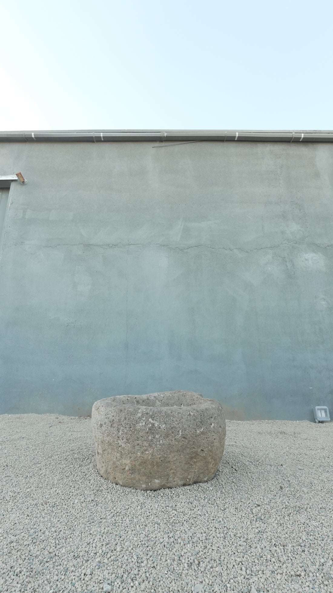 Limestone Round Trough