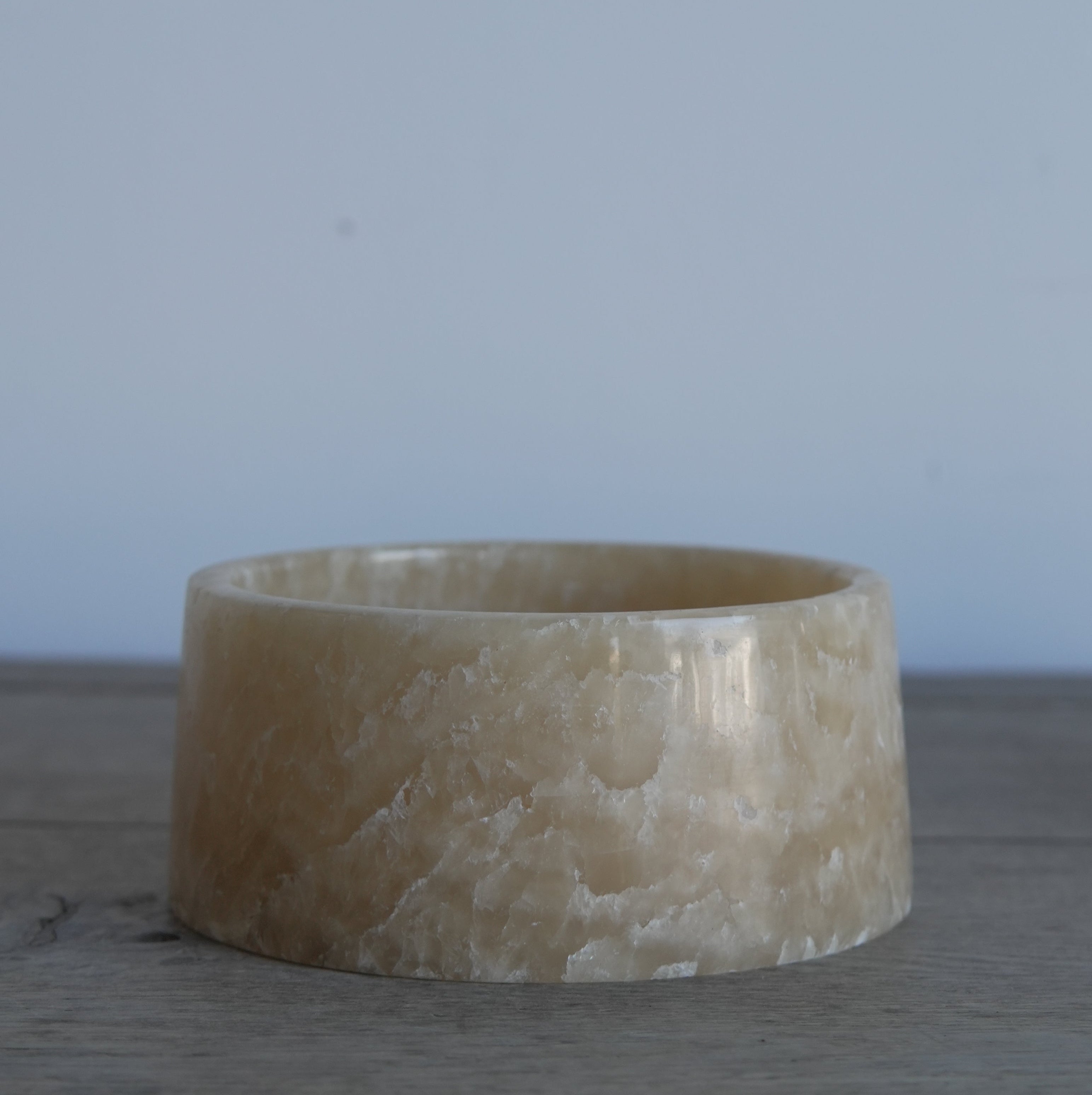 Onyx Dog Bowl - Trouvaille Imports