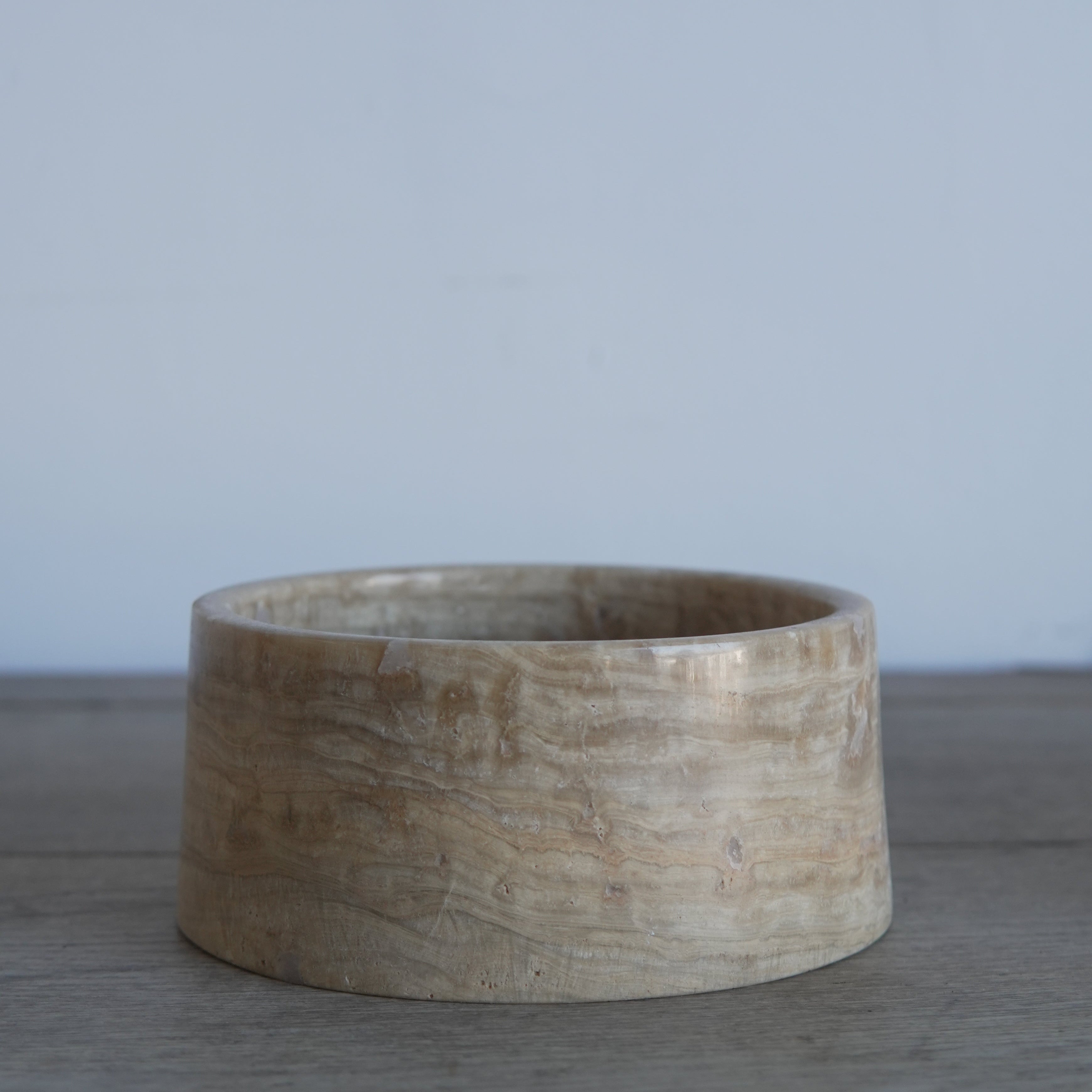 Onyx Dog Bowl - Trouvaille Imports