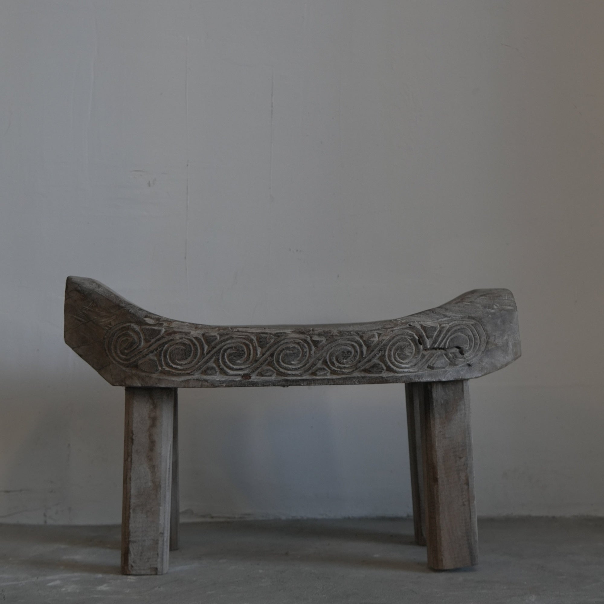 Indian Teak Wood Seat - Trouvaille Imports