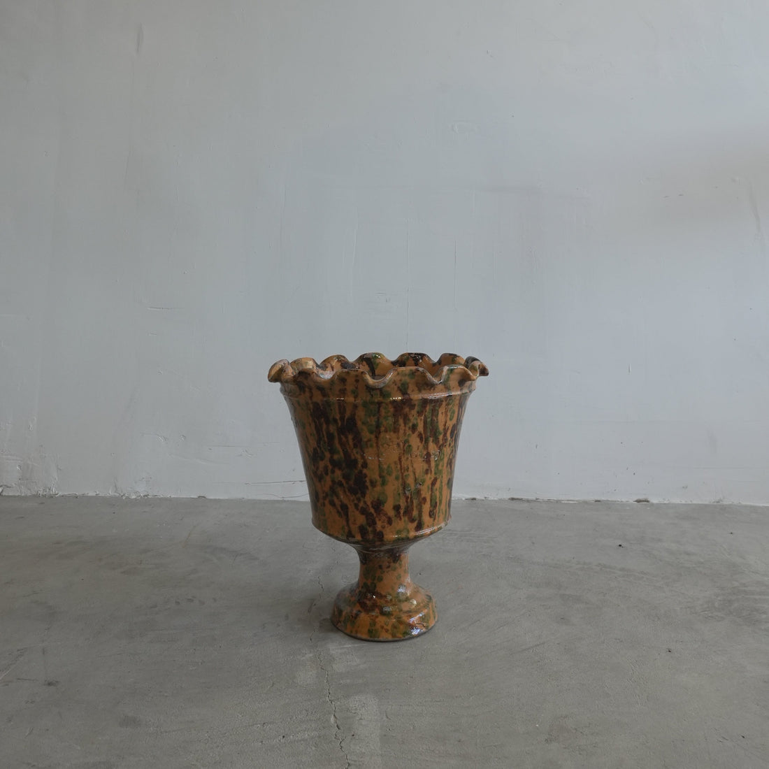 Vintage Italian Scalloped Vessel - Trouvaille Imports