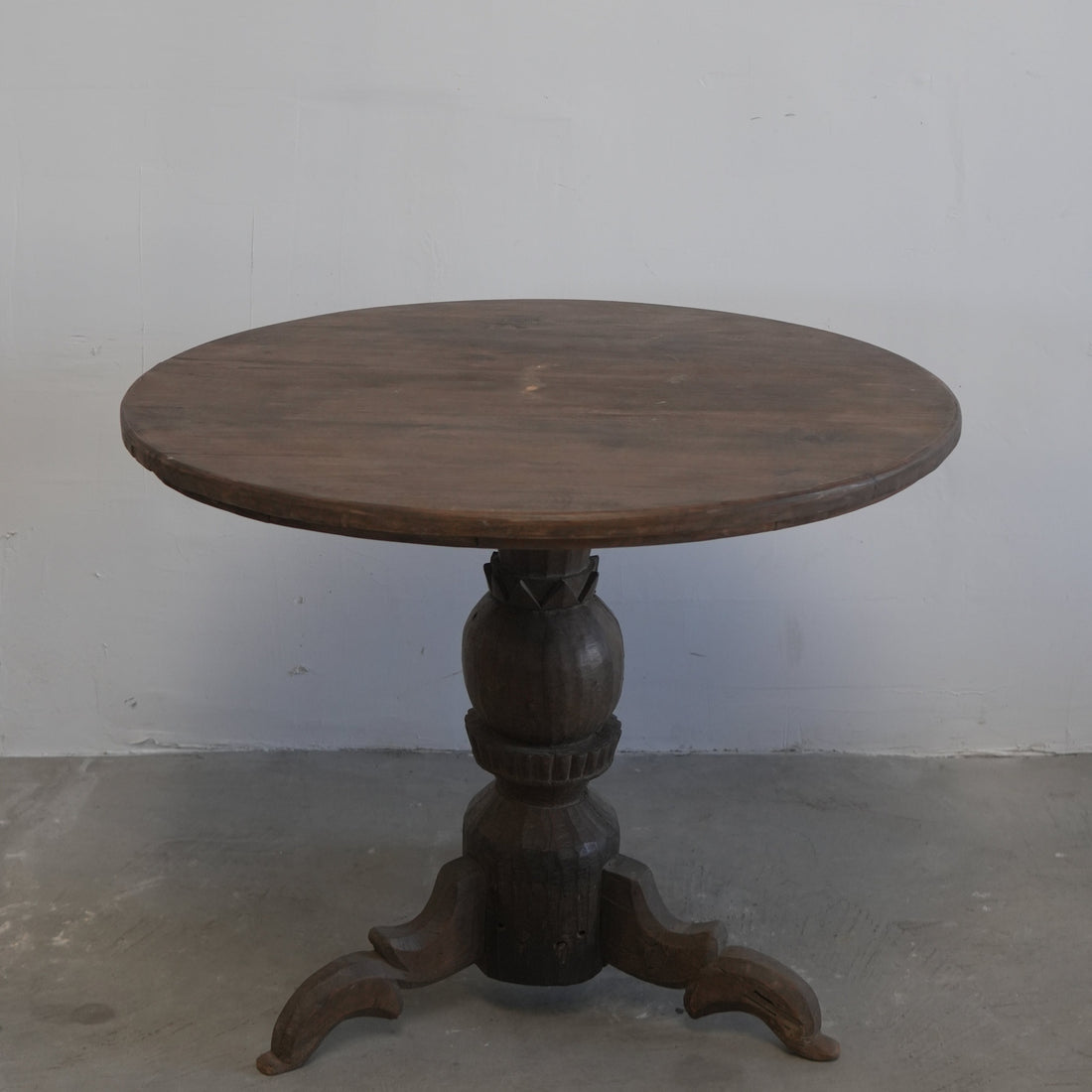 Vintage Indonesian Round Table - Trouvaille Imports