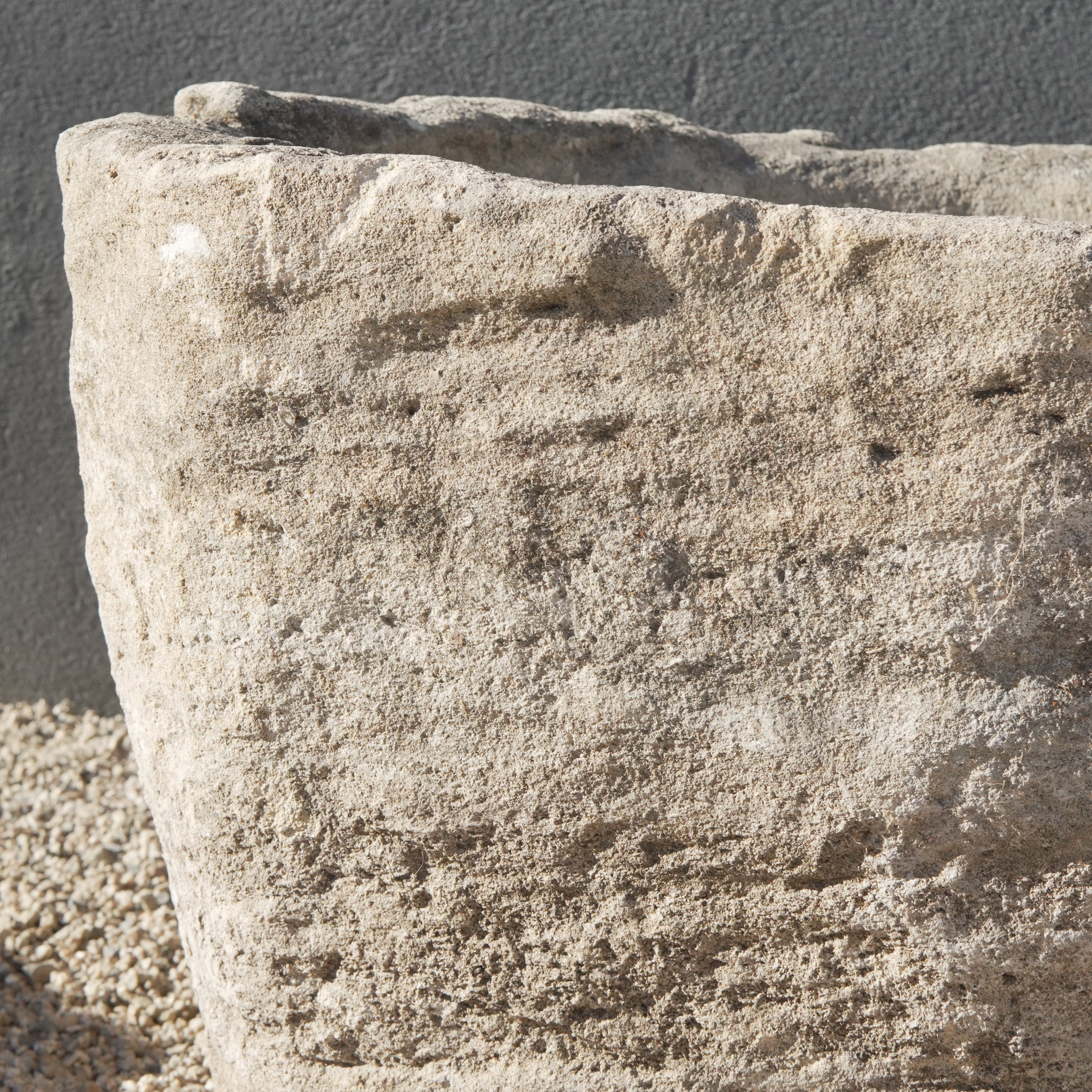 Vintage Limestone Round Trough (24 × 24 × 17 in)