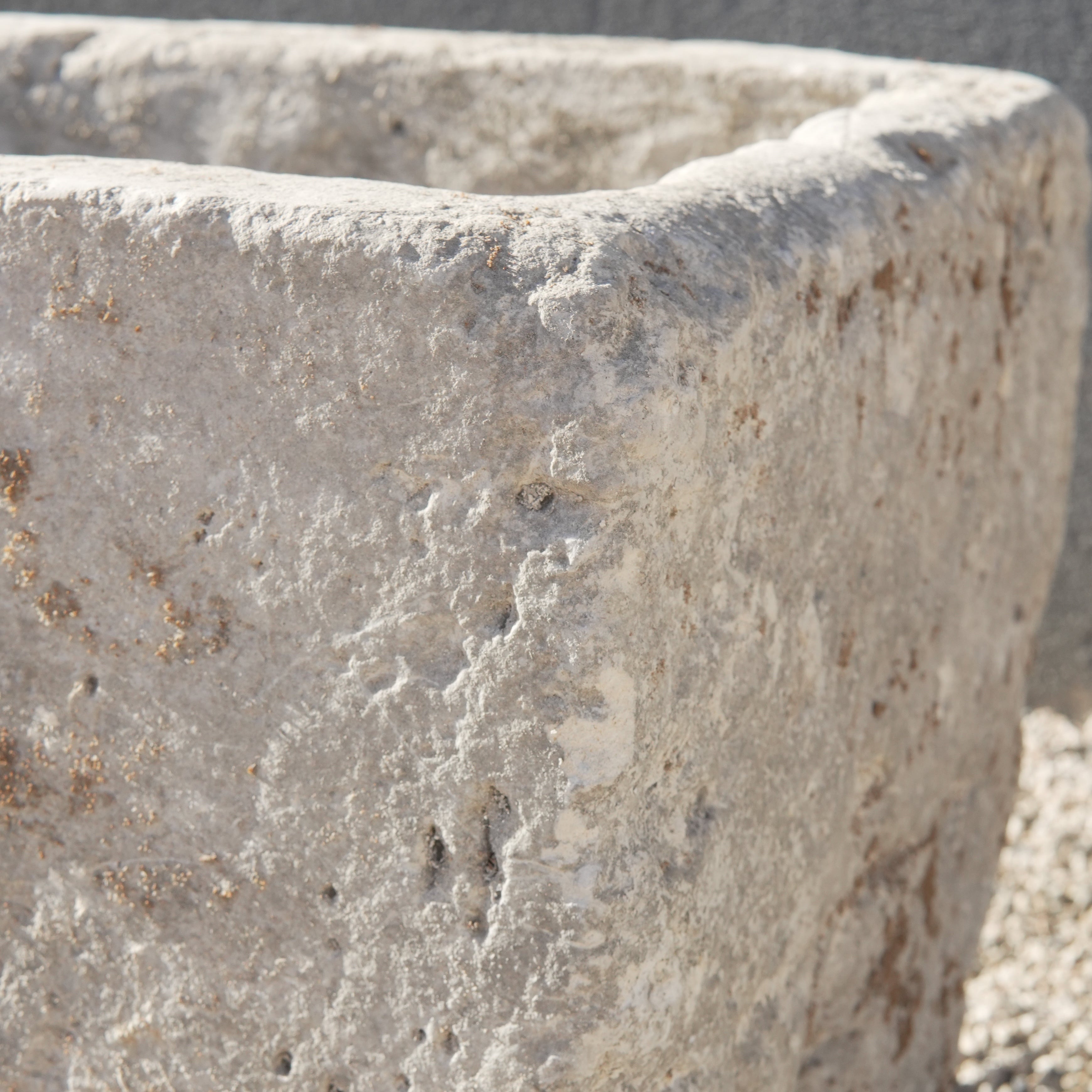 Vintage Limestone Planter (20 × 16 × 14 in)
