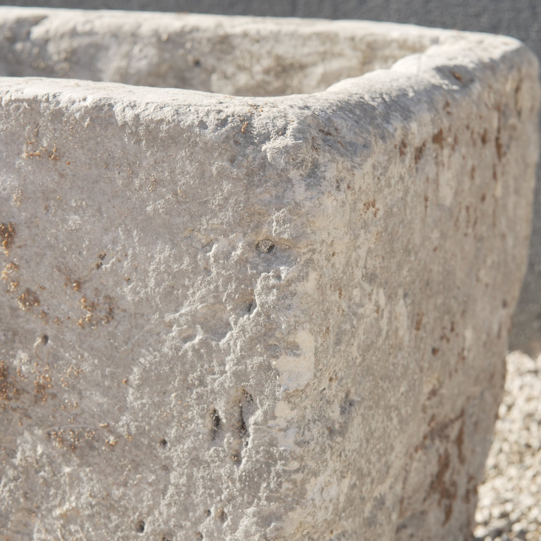 Vintage Limestone Planter (20 × 16 × 14 in)