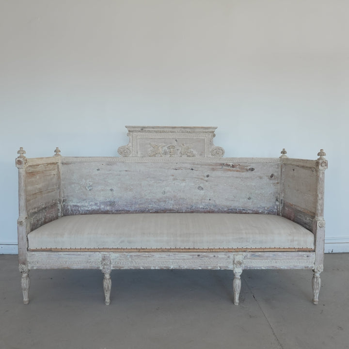 17th Century Swedish Gustavian Daybed - Trouvaille Imports