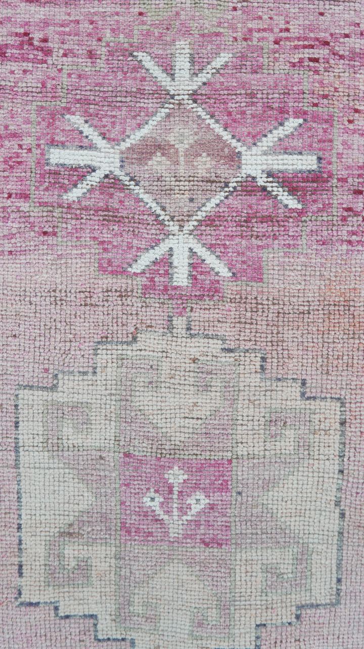 Turkish Runner Rug – 3 ft 0” x 9 ft 11” - Trouvaille Imports